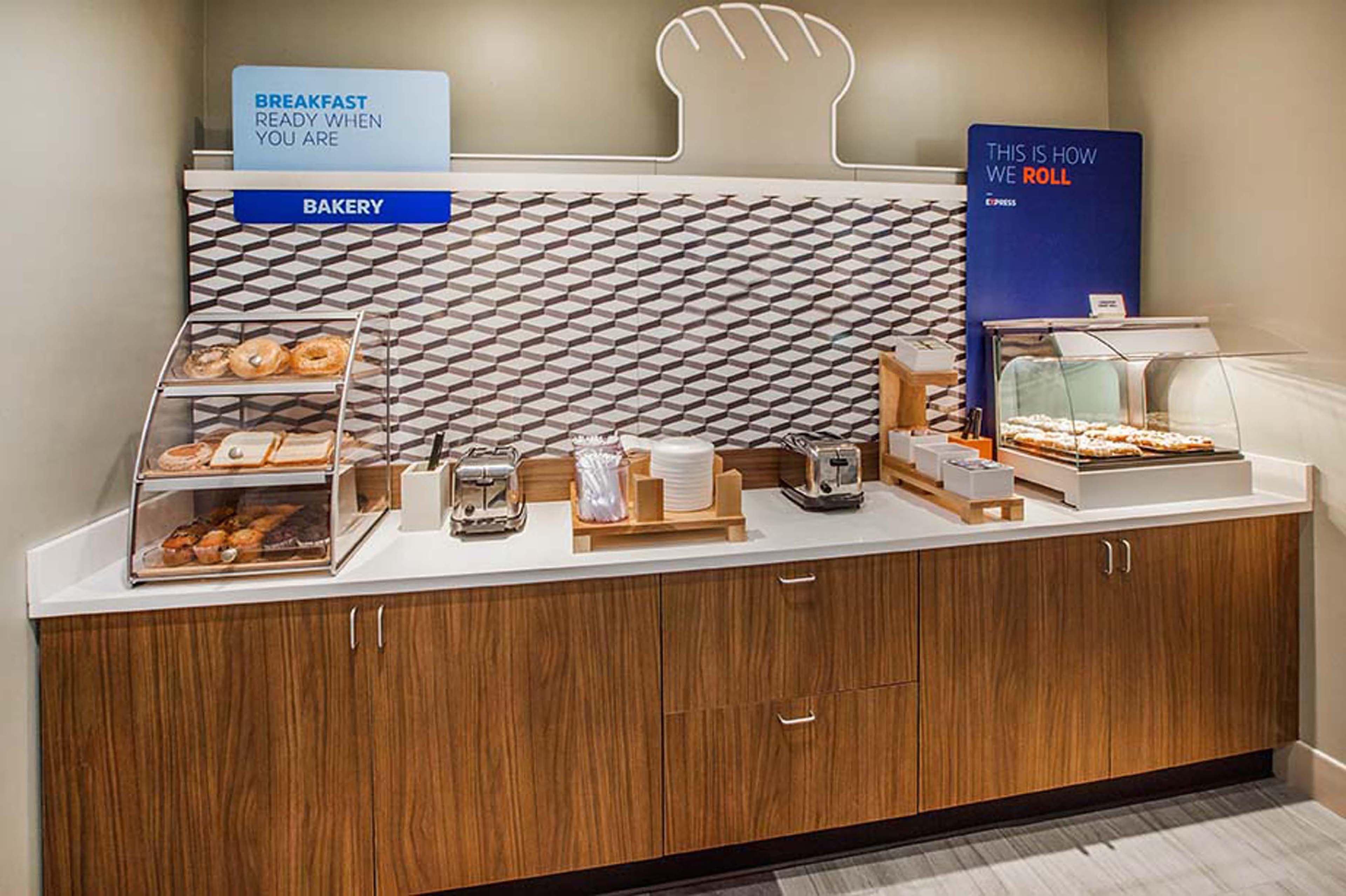 Holiday Inn Express Murrysville - Delmont By Ihg Exteriör bild